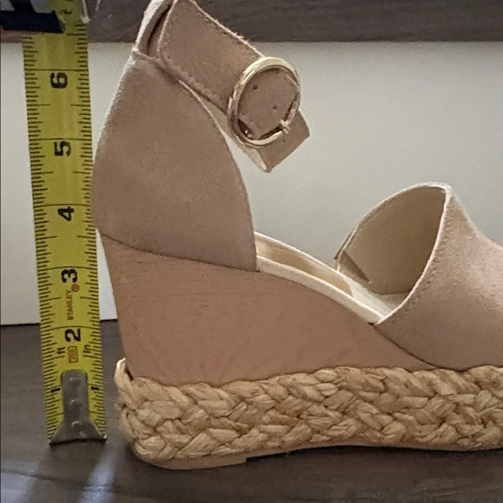 Dolce Vita Tan Suede Espadrille Platform Wedge Sandals Size 6